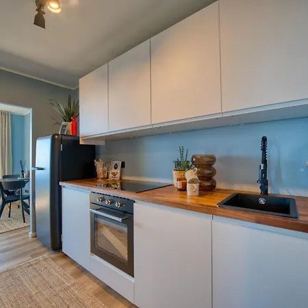 7vz388 Vier Jahreszeiten, 23775 Appartement